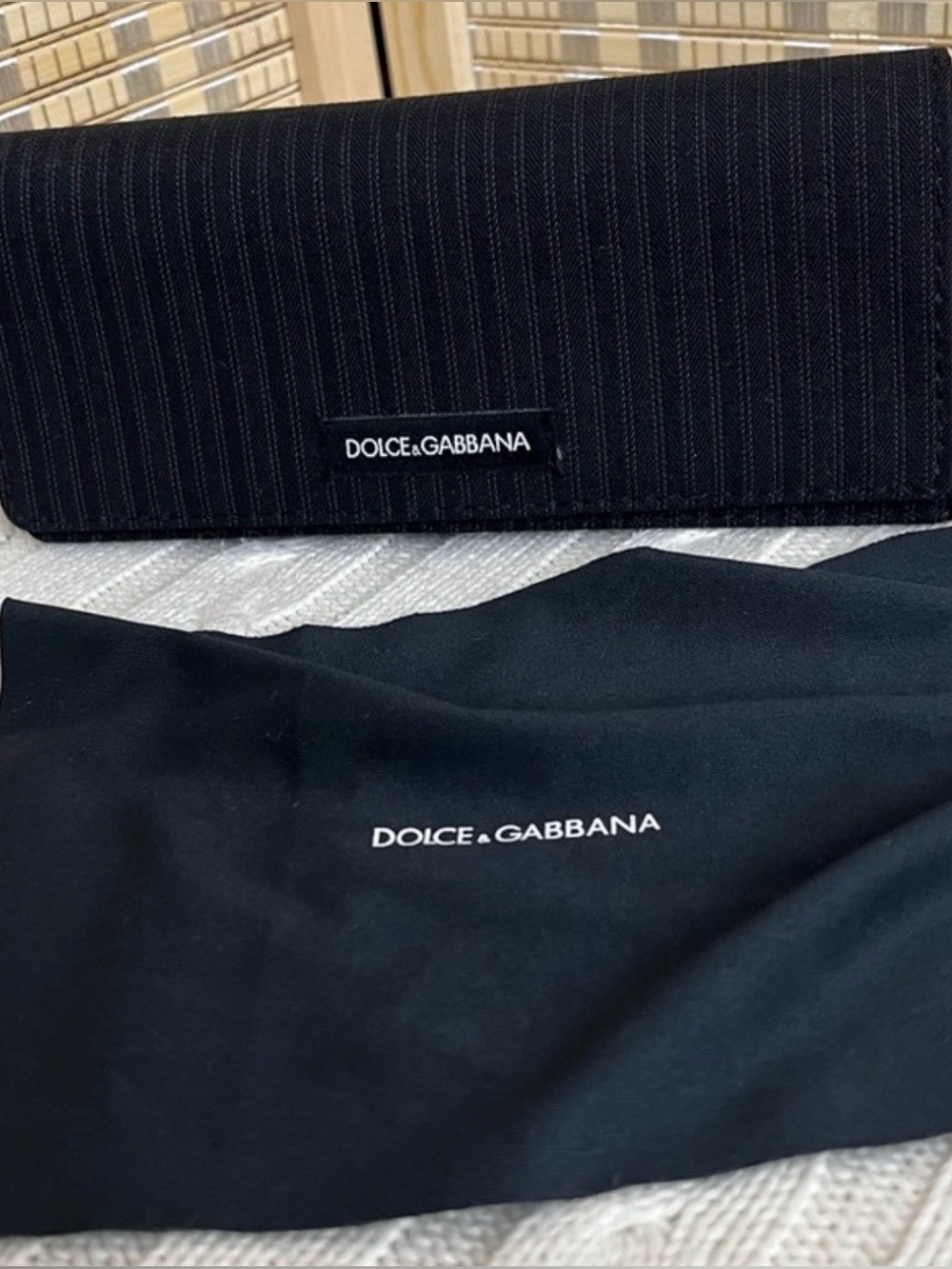 Dolce & Gabbana Black glasses case with a cloth
